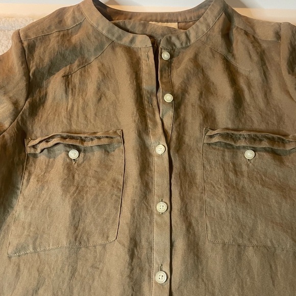 Ann Taylor LOFT, Size Small Sheer Linen Button-up, Tab Sleeves with Pockets Top - Picture 1 of 8